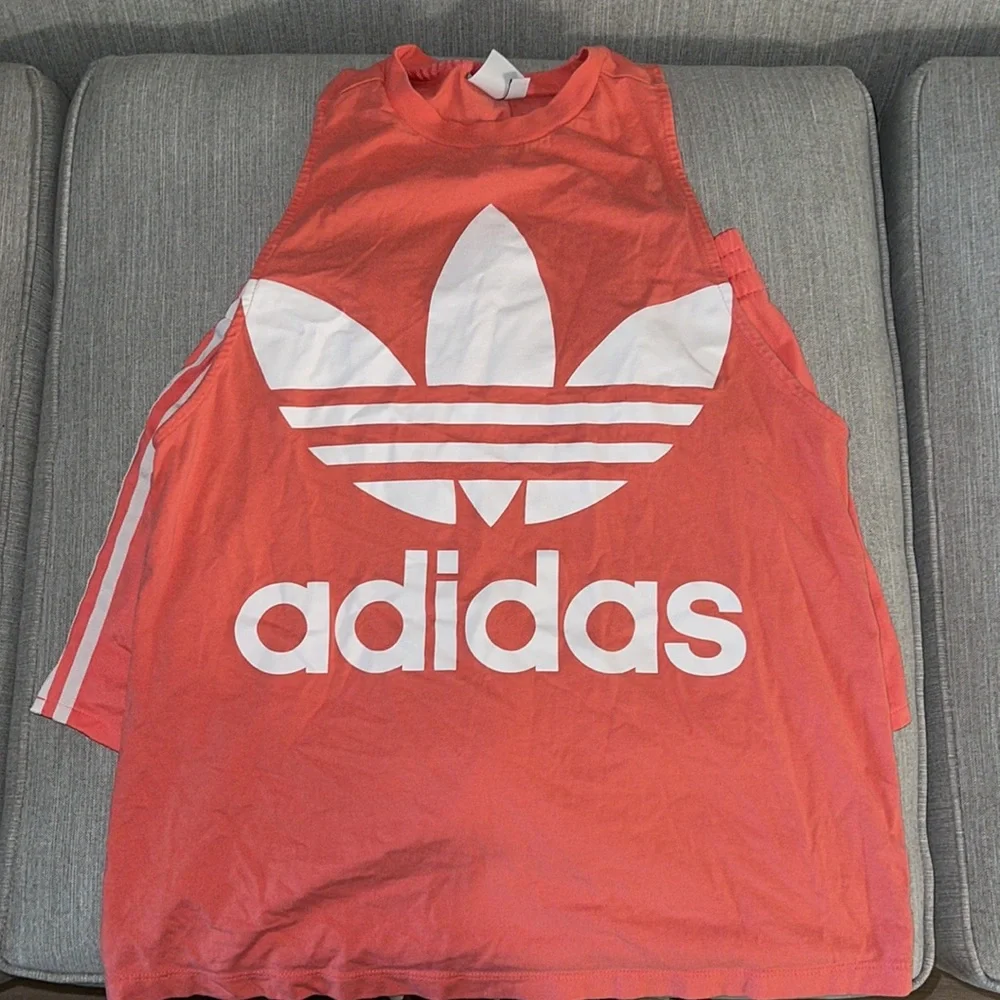 Adidas two piece short set - Picture 5 of 6